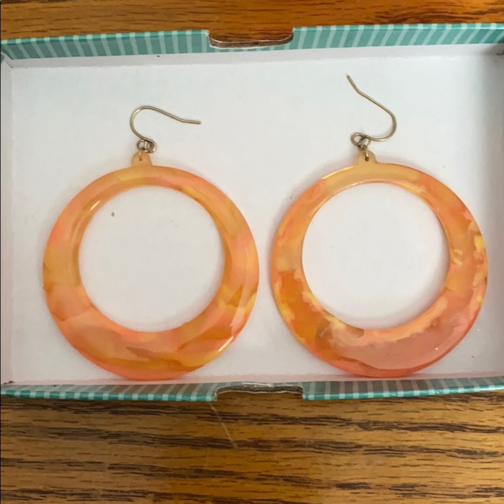 Orange hoops